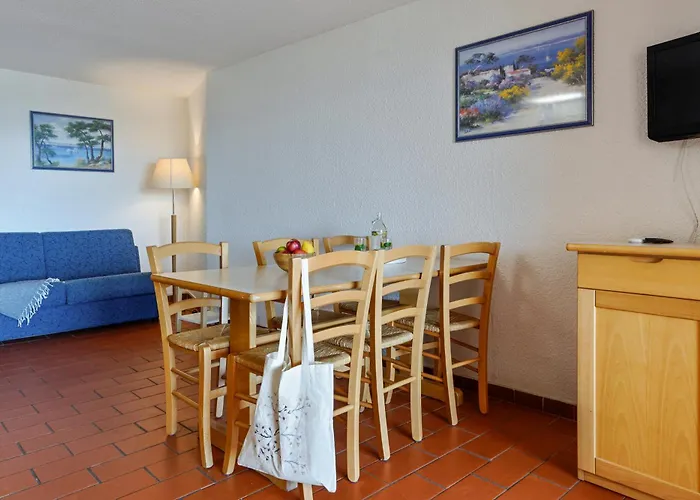 Pierre & Louis Lumiere Apart Otel 3*