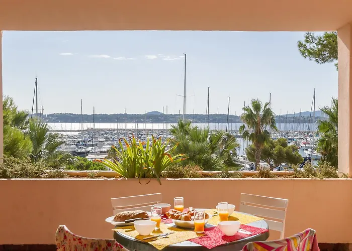 Apart Otel Pierre & Louis Lumiere 3*