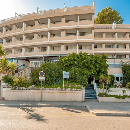 Ξενοδοχείο με διαμερίσματα Pierre & Louis Lumiere Bandol